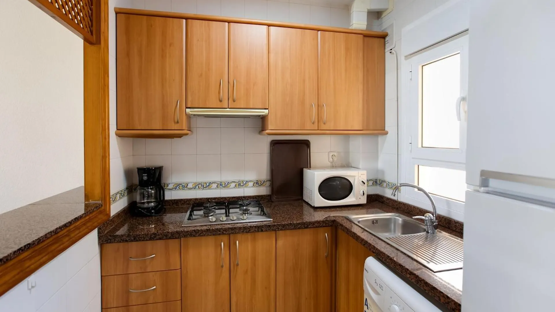 Lovely Apartment In Andaluc A Near Seabeach Las Salinas