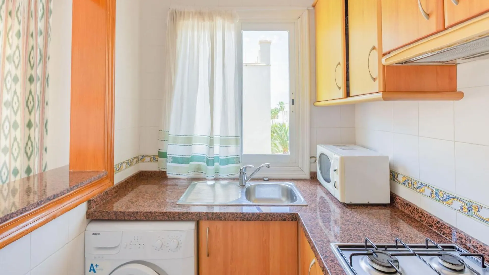 Lovely Apartment In Andaluc A Near Seabeach Las Salinas  0*, Las Salinas (Andalucia)